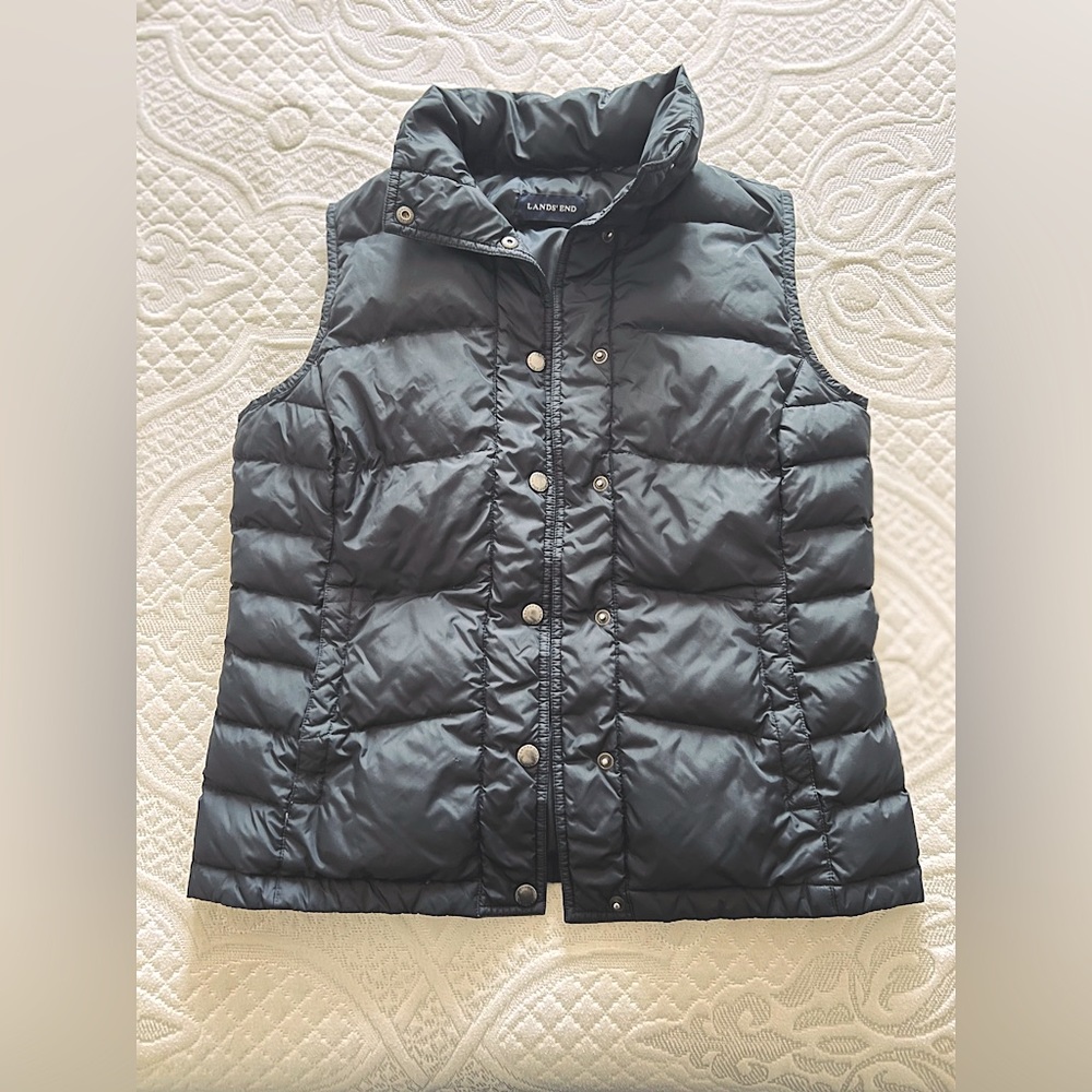 Lands’ End Black Down Vest XS